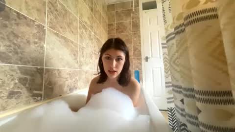 niarosemaryy online show from 21, 10, 2025