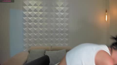 Call me Nia  online show from 10, 9, 2025