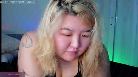 Kim online show from 8, 10, 2025