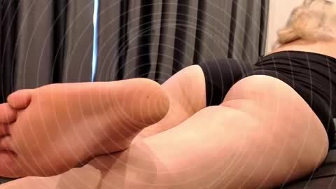 Kim online show from 2, 2, 2026