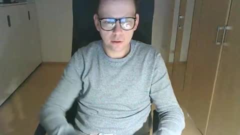 Snapshot of niceguyflo chatting on 12, 3, 2025 NiceGuyFlo online show from 12, 3, 2025