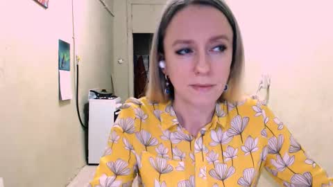 Snapshot of nicekat chatting on 5, 2, 2026 Kathrine online show from 5, 2, 2026