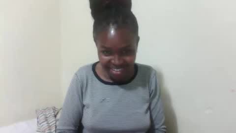 Snapshot of nicemillow chatting on 6, 12, 2024 nicemillow online show from 6, 12, 2024