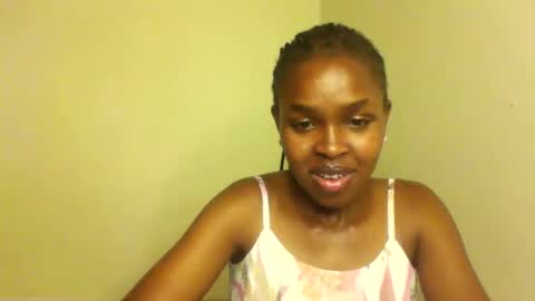 Snapshot of nicemillow chatting on 8, 12, 2024 nicemillow online show from 8, 12, 2024