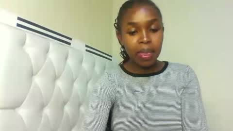 Snapshot of nicemillow chatting on 9, 12, 2024 nicemillow online show from 9, 12, 2024