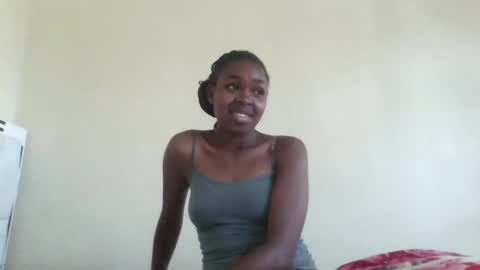 Snapshot of nicemillow chatting on 13, 12, 2024 nicemillow online show from 13, 12, 2024