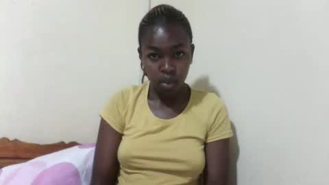 Snapshot of nicemillow chatting on 5, 3, 2025 nicemillow online show from 5, 3, 2025