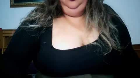 Nicholle online show from 21, 12, 2025