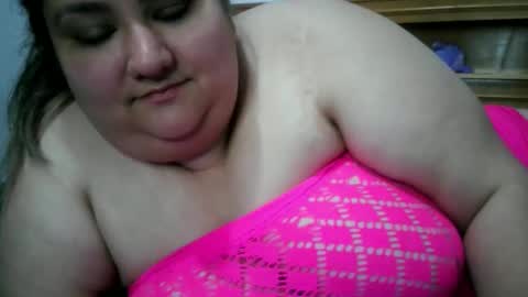 Snapshot of nicholle chatting on 25, 4, 2026 Nicholle online show from 25, 4, 2026