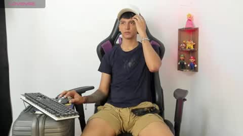 Snapshot of nick_greey chatting on 11, 7, 2026 Frank online show from 11, 7, 2026