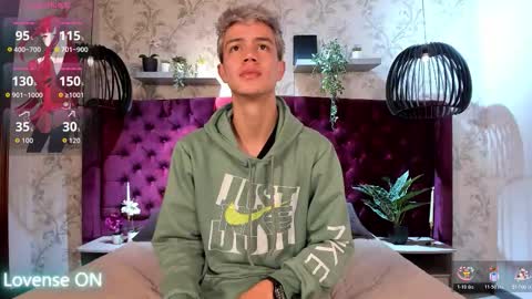 Nick  online show from 22, 12, 2025