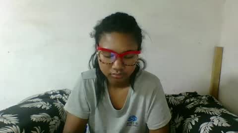 Snapshot of nickiqqyuu chatting on 23, 7, 2026 nickiqqyuu online show from 23, 7, 2026