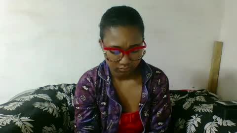 Snapshot of nickiqqyuu chatting on 24, 7, 2026 nickiqqyuu online show from 24, 7, 2026