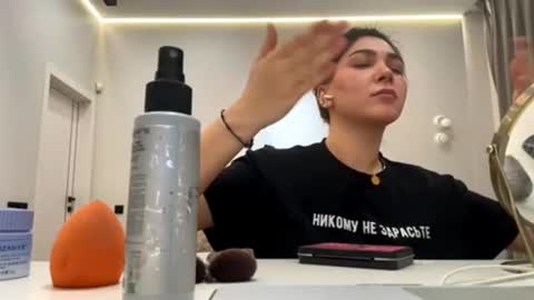 Anna online show from 13, 3, 2026