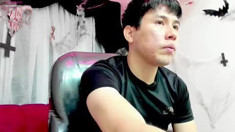 Snapshot of nickk_wolff chatting on 15, 10, 2025 Nickk Wolff online show from 15, 10, 2025