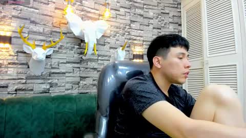 Snapshot of nickk_wolff chatting on 30, 11, 2025 Nickk Wolff online show from 30, 11, 2025