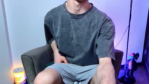 Snapshot of nicktazy chatting on 17, 12, 2025 Nico online show from 17, 12, 2025