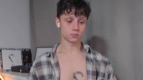 Nicky Neal online show from 6, 12, 2024