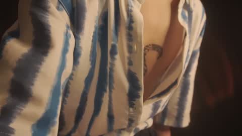 Nicky Neal online show from 4, 2, 2025