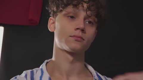 Nicky Neal online show from 3, 10, 2025