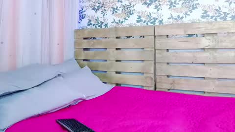 Snapshot of nicky_oli chatting on 24, 1, 2025 nicky_oli online show from 24, 1, 2025