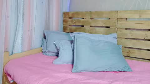 Snapshot of nicky_oli chatting on 6, 2, 2025 nicky_oli online show from 6, 2, 2025