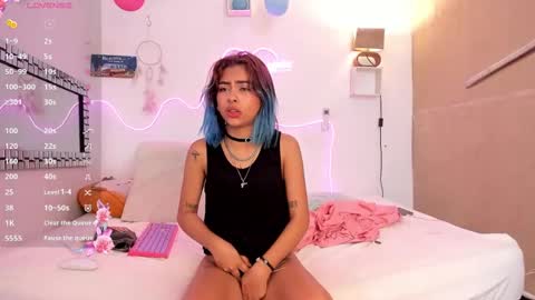 nicky_teem online show from 31, 1, 2025