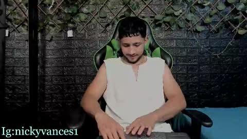 nicky online show from 26, 10, 2025