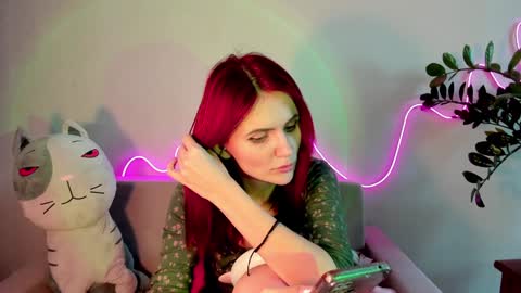 Snapshot of nicky_weekends chatting on 13, 12, 2024 Nicky Weekends online show from 13, 12, 2024