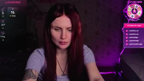 Snapshot of nicky_weekends chatting on 28, 11, 2025 Nicky Weekends online show from 28, 11, 2025