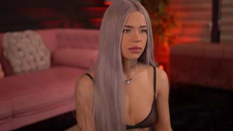 Nicky online show from 1, 11, 2025