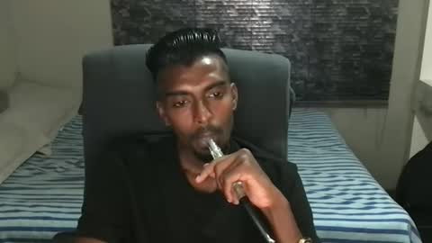 james online show from 21, 11, 2025