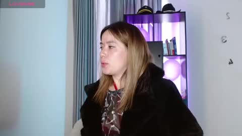 Snapshot of nickywindsor chatting on 2, 2, 2025 Nicky online show from 2, 2, 2025