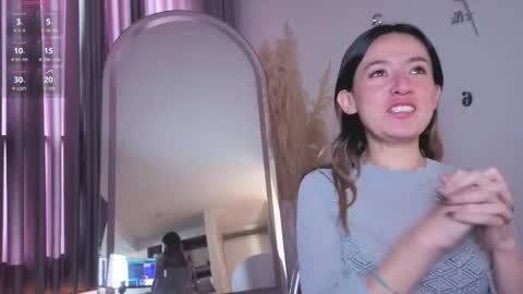 Snapshot of nickywindsor chatting on 3, 11, 2025 Nicky online show from 3, 11, 2025