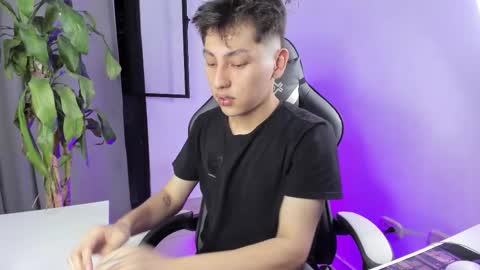 Nico  online show from 21, 3, 2026