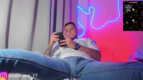 Snapshot of nico_rivera chatting on 19, 12, 2025 Nicolas online show from 19, 12, 2025