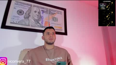 Nicolas online show from 8, 7, 2026