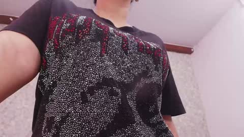 Snapshot of nicol_ferrer chatting on 29, 12, 2024 Nicol online show from 29, 12, 2024