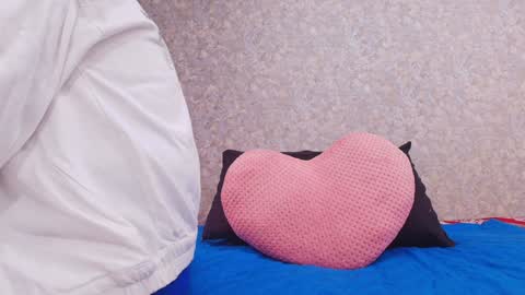 Snapshot of nicol_ferrer chatting on 30, 12, 2024 Nicol online show from 30, 12, 2024