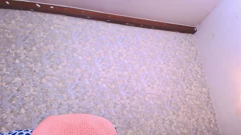 Snapshot of nicol_ferrer chatting on 8, 1, 2025 Nicol online show from 8, 1, 2025