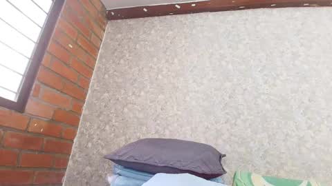 Snapshot of nicol_ferrer chatting on 8, 10, 2025 Nicol online show from 8, 10, 2025