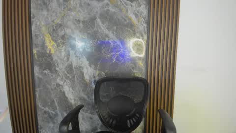 Nicol sanchez online show from 6, 1, 2026