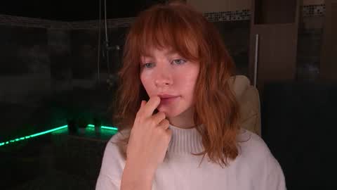 Nicol Moonn online show from 17, 11, 2025