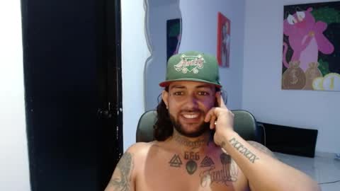 nicolas online show from 5, 12, 2024