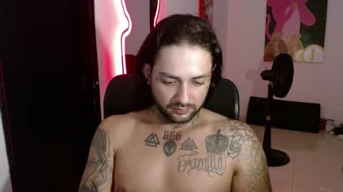 nicolas online show from 3, 1, 2025