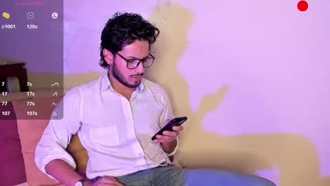 nicolasrodrii online show from 10, 12, 2024