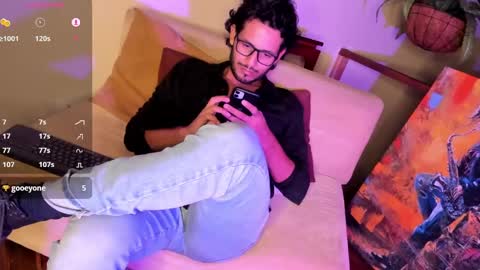 nicolasrodrii online show from 7, 1, 2025