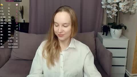 Nicoletta online show from 5, 2, 2026