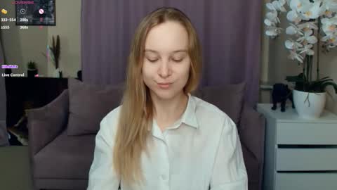 Nicoletta online show from 14, 2, 2026