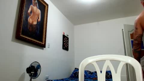 Snapshot of nicolay_74 chatting on 12, 11, 2025 Nicolay online show from 12, 11, 2025